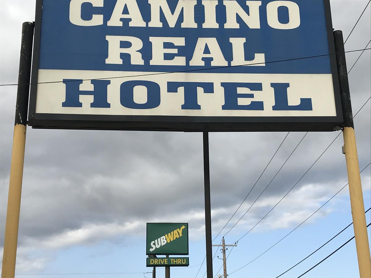 Camino Real Hotel Игл-Пасс Экстерьер фото